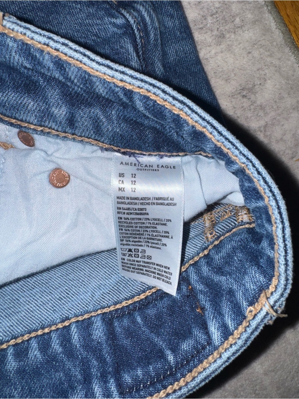 American Eagle Outfitters Indigo Denim Mini Skirt with Frayed Hem - Picture 2 of 3
